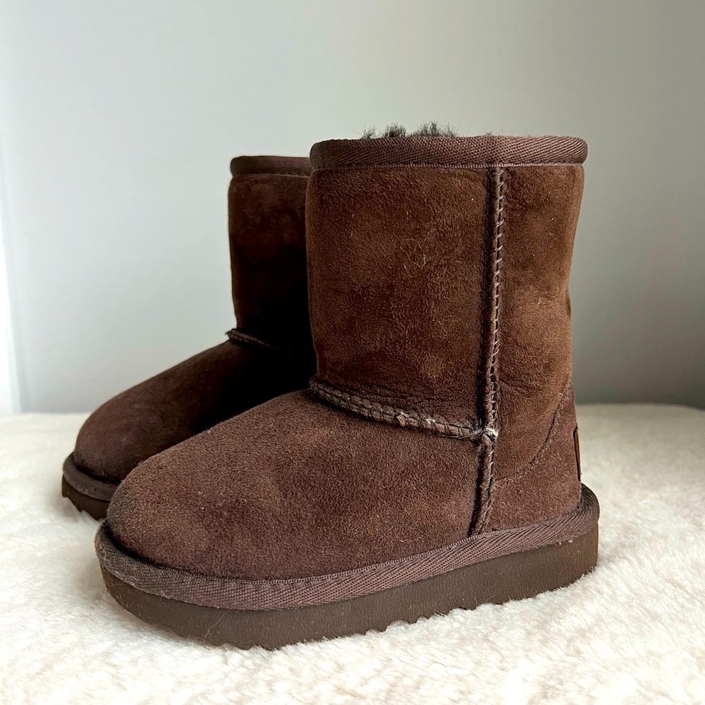 UGG Boots for Toddlers Chocolate brown Size 8 USED